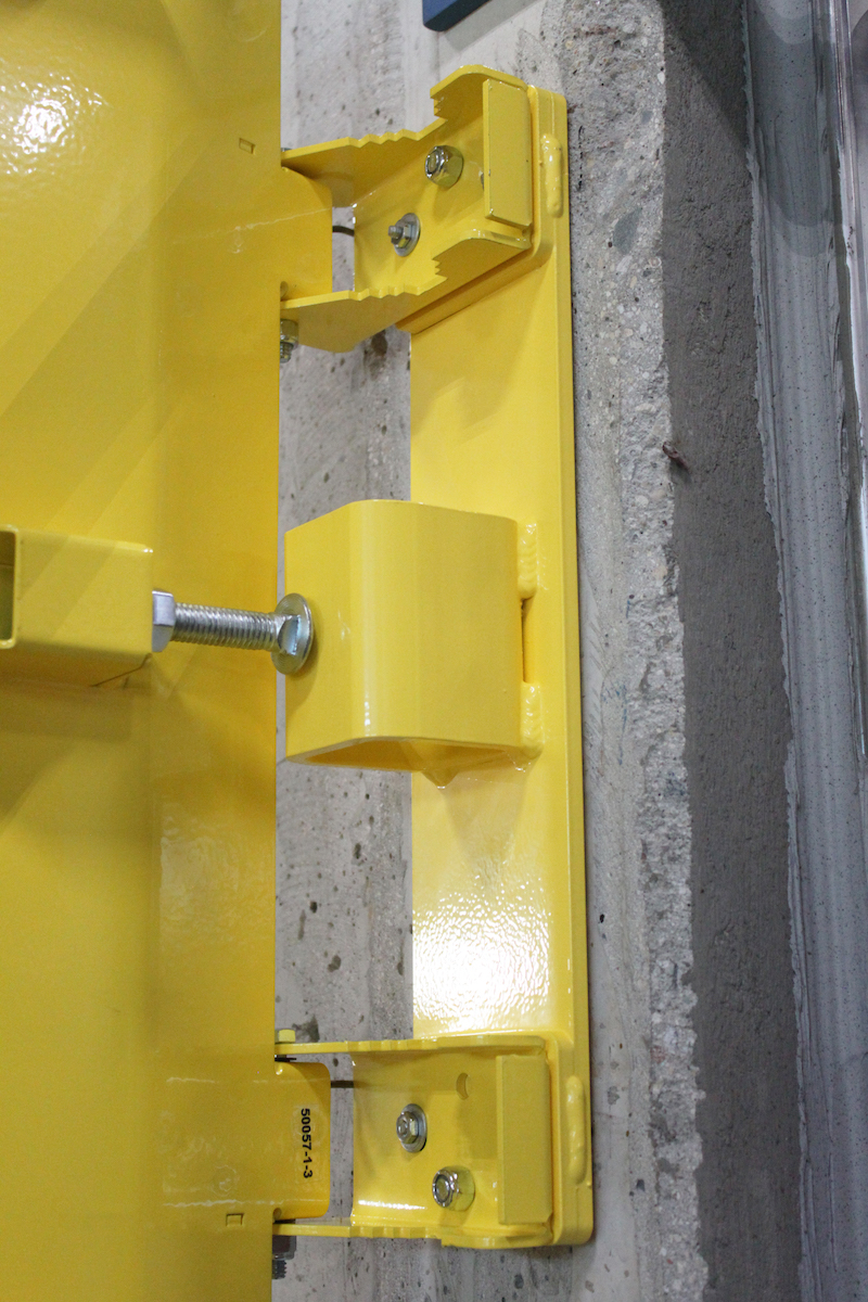 Paired Ladder Safety Gate Flat Surface Mount Kit Ps Industries